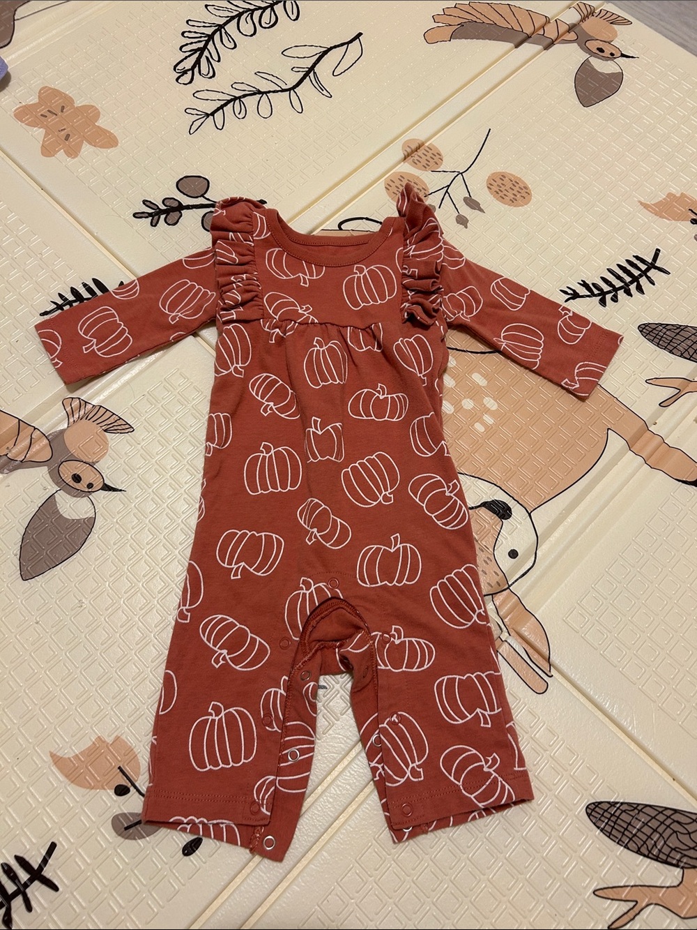 Cat & Jack Rust Pumpkin Ruffle Footie